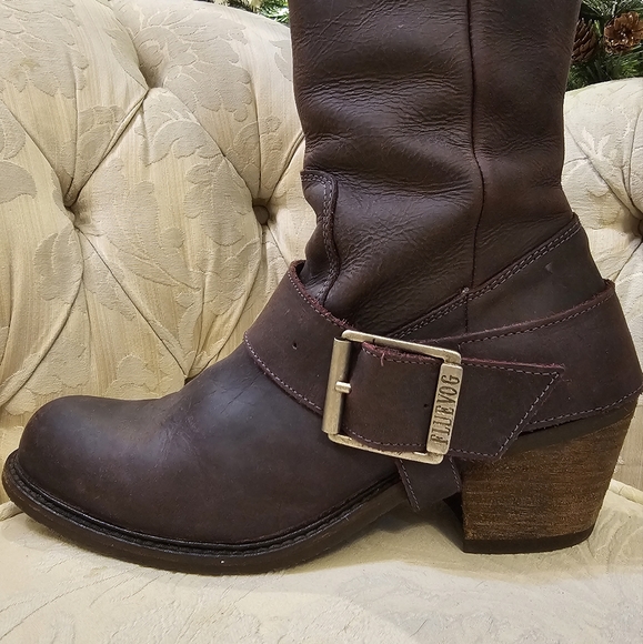 COPY - Genuine leather Fluevog boots - Picture 4 of 6
